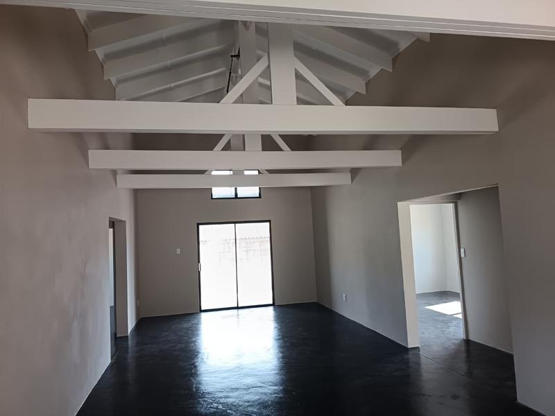 3 Bedroom Property for Sale in Albertinia Western Cape